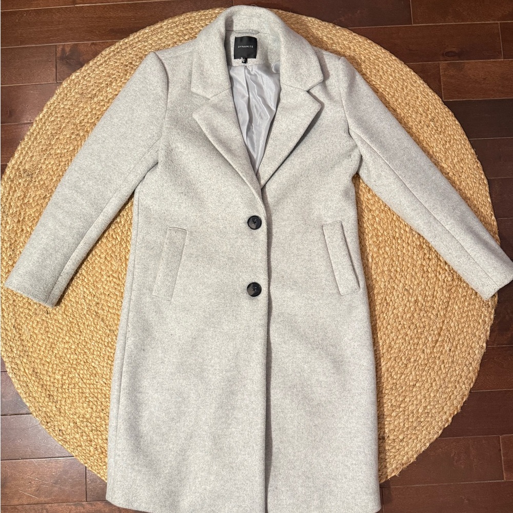 DYNAMITE Grey Coat